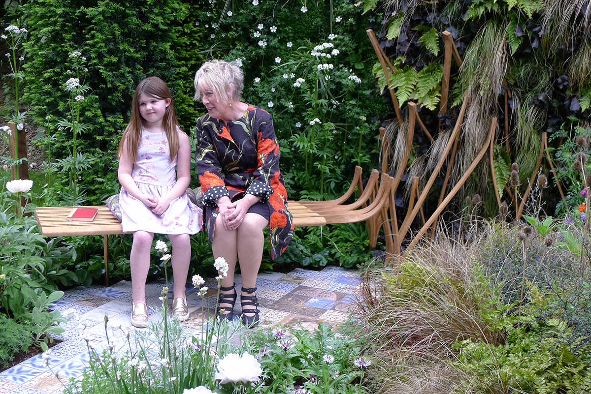 We were delighted that Ava, a young epilepsy sufferer, 'officially opened' the garden on Monday 21st, here talking to BBC's Carol Klein
